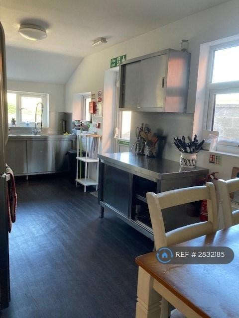 Communal Kitchen