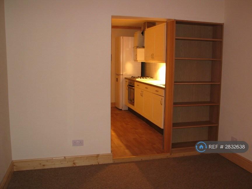 Rear Room To Kitchen