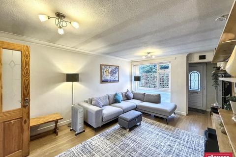 2 bedroom maisonette for sale, Alcester Road South, Kings Heath, Birmingham, B14