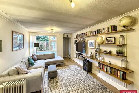 2 bedroom maisonette for sale, Alcester Road South, Kings Heath, Birmingham, B14