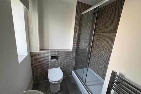 3 bedroom terraced house to rent, Appledore Grove, Brooklands, Milton Keynes