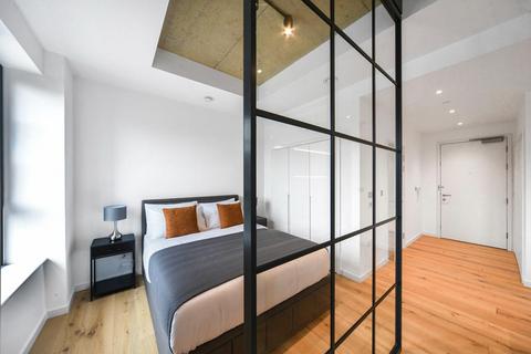 1 bedroom apartment for sale, Orchard Place, London E14