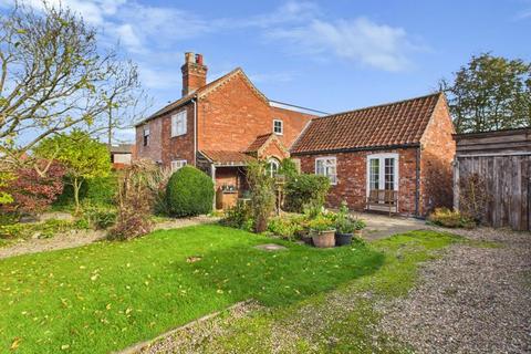 2 bedroom semi-detached house for sale, The Belfry, Church Street, Candlesby,Spilsby