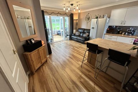 4 bedroom detached house for sale, Cerddedfa Glyder, Upper Colwyn Bay