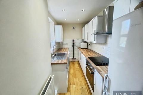 2 bedroom apartment to rent, Akenside Terrace, Newcastle Upon Tyne NE2