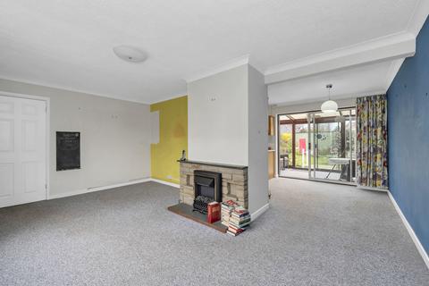 3 bedroom detached house for sale, Avenue Approach, Bury St. Edmunds