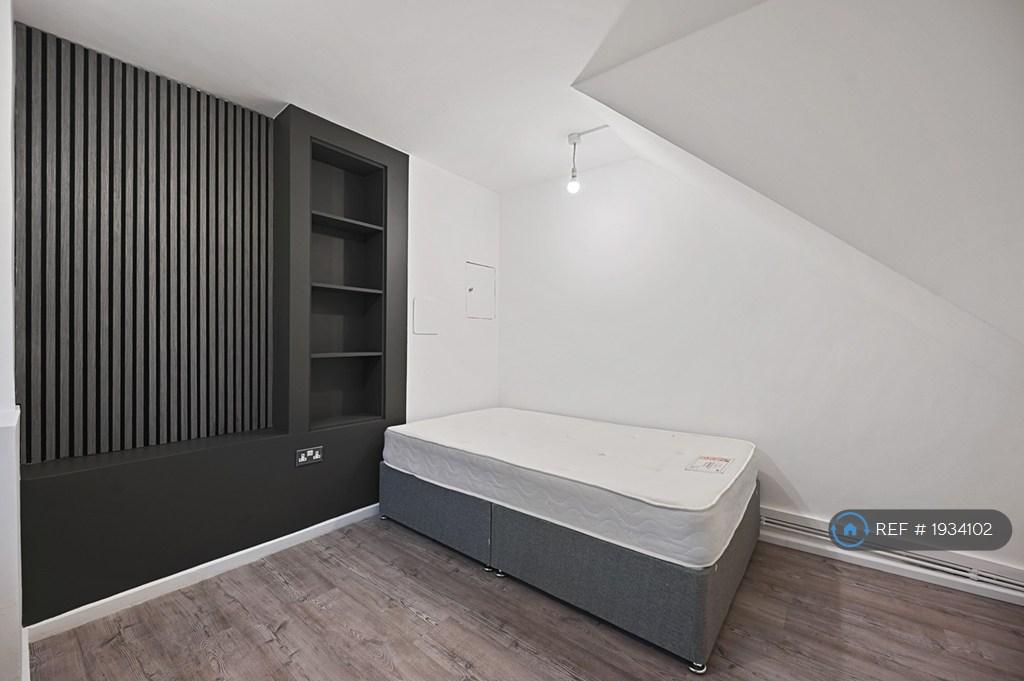 Bedroom Downstairs