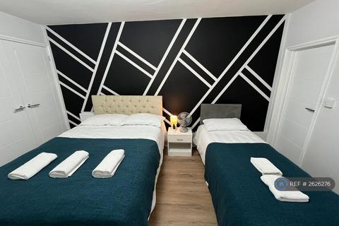 1 bedroom flat to rent, Pentonville Road, London, N1