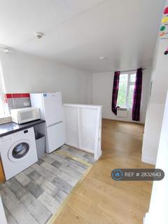 1 bedroom flat to rent, High Street, London, W3