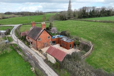 3 bedroom semi-detached house for sale, Mill Lane, Empingham