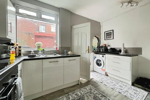 2 bedroom terraced house for sale, Moorfield Grove, Tonge Moor