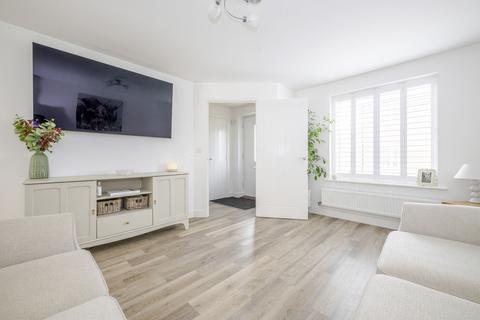 3 bedroom semi-detached house for sale, Longhorn Close, Ridgewood, Uckfield
