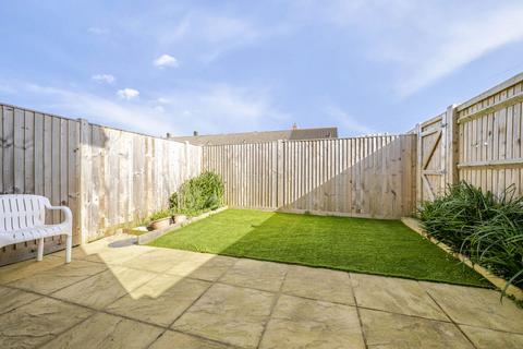 undefined, Browns Close, Uckfield