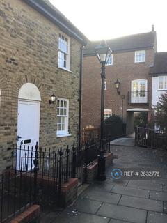2 bedroom end of terrace house to rent, Stour Court, Sandwich, Kent, CT13
