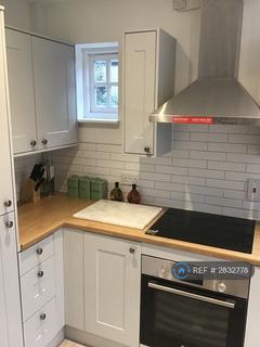 2 bedroom end of terrace house to rent, Stour Court, Sandwich, Kent, CT13