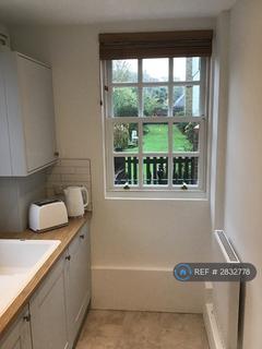 2 bedroom end of terrace house to rent, Stour Court, Sandwich, Kent, CT13