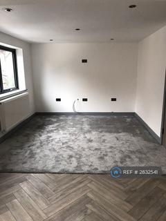 2 bedroom terraced house to rent, Tripps Mews, Manchester, M20