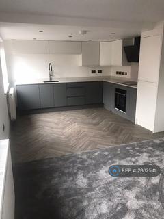 2 bedroom terraced house to rent, Tripps Mews, Manchester, M20