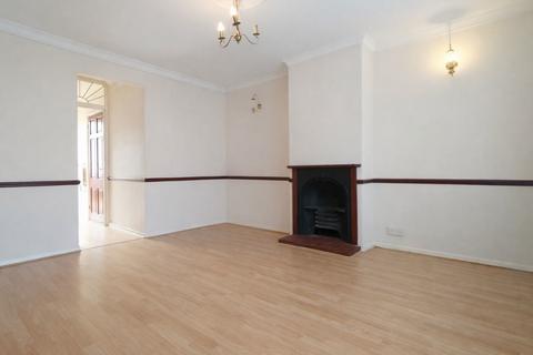 3 bedroom terraced house for sale, Stoneleigh Avenue, Enfield, EN1