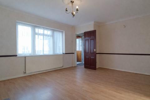 3 bedroom terraced house for sale, Stoneleigh Avenue, Enfield, EN1