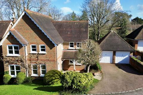 undefined, Grange Drive, Wooburn Green HP10