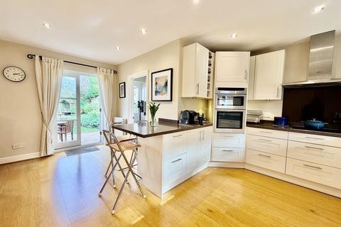 undefined, Grange Drive, Wooburn Green HP10