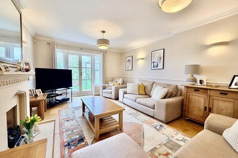 undefined, Grange Drive, Wooburn Green HP10