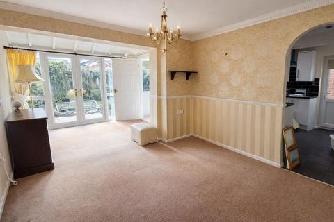 3 bedroom detached house for sale, 22 Maple Close, Shifnal. TF11 8HA