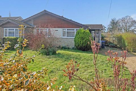 3 bedroom detached bungalow for sale, Vale Road, Salisbury SP5