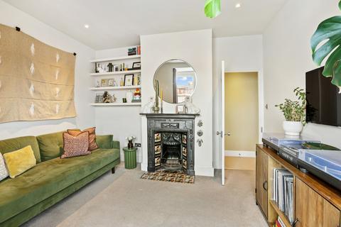 undefined, Darwin Road, Ealing, London, W5