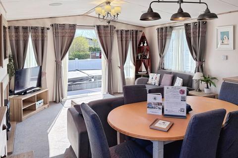 3 bedroom detached house for sale, Water Lily Meadows, Hoburne Cotswolds, Cotswold Lakes