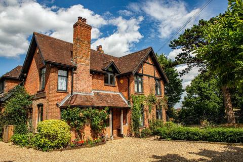 5 bedroom detached house for sale, Tunbridge Wells Road, Mayfield
