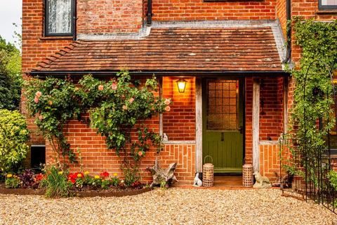 5 bedroom detached house for sale, Tunbridge Wells Road, Mayfield