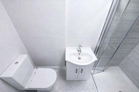 1 bedroom house of multiple occupation to rent, Ashley Road, Poole