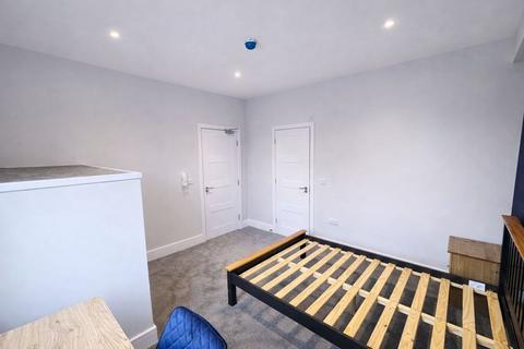 1 bedroom house of multiple occupation to rent, Ashley Road, Poole