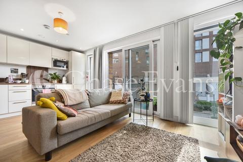 undefined, Ivy Point, St. Andrew's, Hannaford Walk, Bromley-By-Bow, London, E3