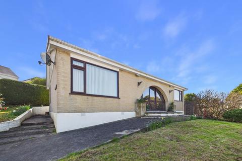 2 bedroom detached bungalow for sale, Lower Barncoose, Redruth - Substantial detached bungalow, chain free sale
