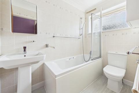 2 bedroom detached bungalow for sale, Lower Barncoose, Redruth - Substantial detached bungalow, chain free sale