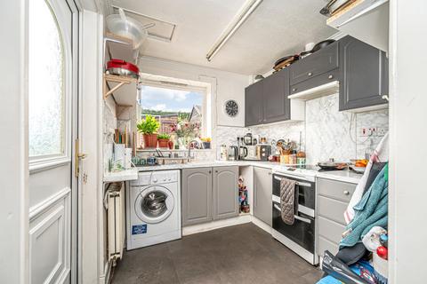 2 bedroom flat for sale, Forth Avenue, Kirkcaldy