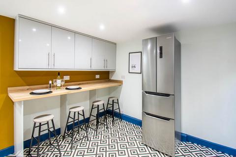 undefined, Ecclesburn Street (Room 2), West Yorkshire LS9