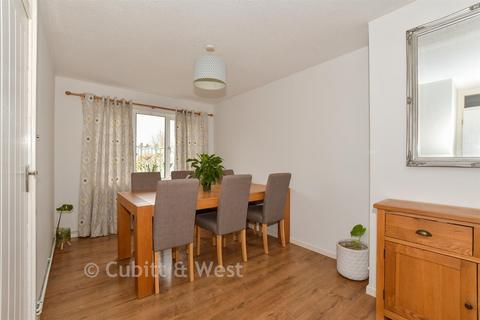 undefined, Peterlee Walk, Bewbush, Crawley, West Sussex