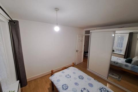 undefined, Fakruddin Street, London E1