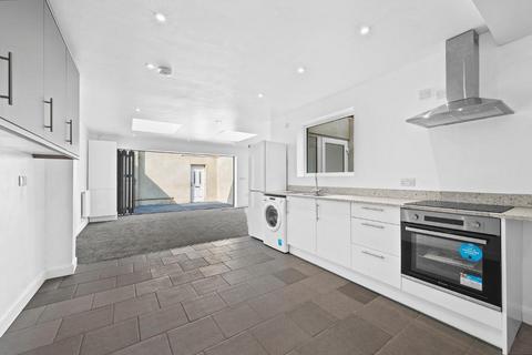 undefined, Merton Hall Road, Wimbledon Chase, London, SW19 3PZ