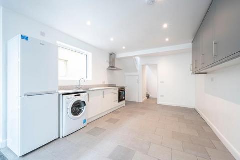 undefined, Merton Hall Road, Wimbledon Chase, London, SW19 3PZ