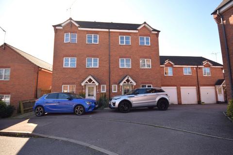 undefined, Farnborough Avenue, Rugby CV22