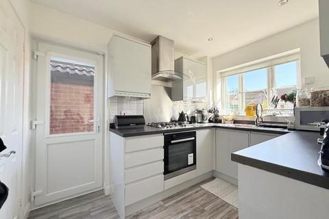 undefined, Bushmead Road, Old Bedford Road Area, Luton, Bedfordshire, LU2 7YT