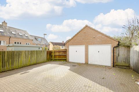 3 bedroom terraced house for sale, Woodpecker Way, Great Cambourne, CB23