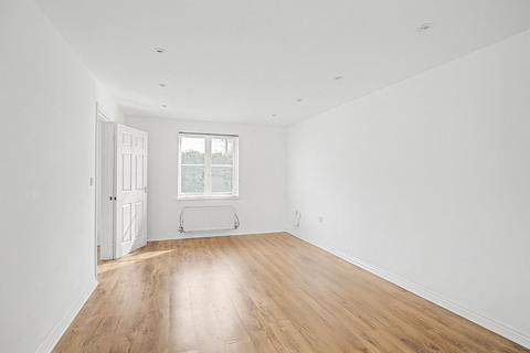 3 bedroom terraced house for sale, Woodpecker Way, Great Cambourne, CB23