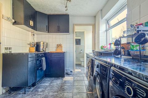 3 bedroom terraced house for sale, Broxtowe Lane, Nottingham NG8