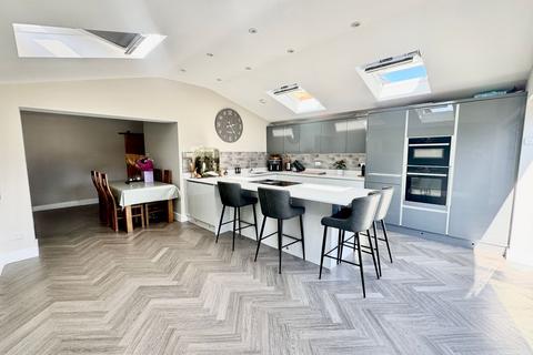 3 bedroom detached house for sale, Crete Road, Dibden Purlieu, SO45